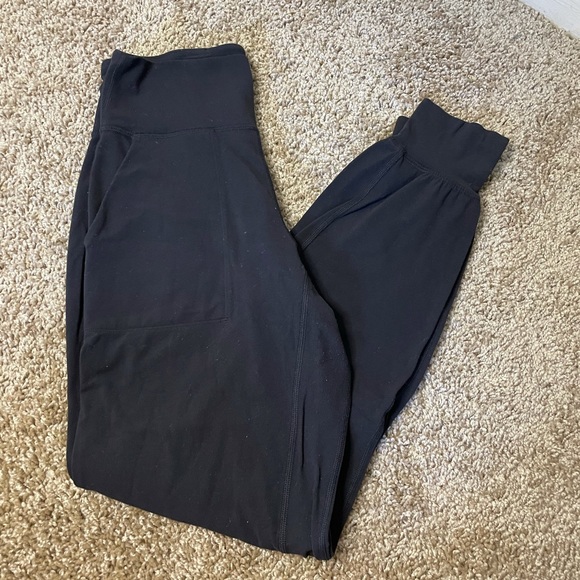 SOLD ON FB Lululemon align joggers - Picture 5 of 7